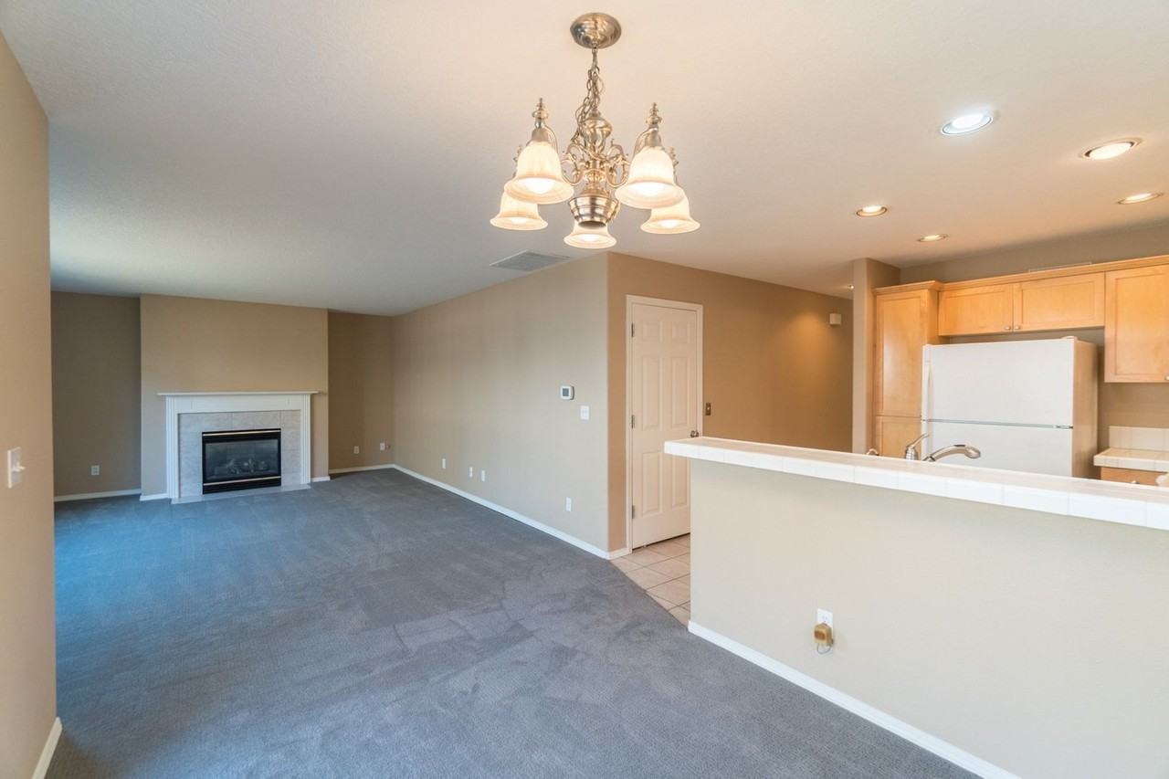 6539 Nw Mcgregor Ter - Photo 5 of 30