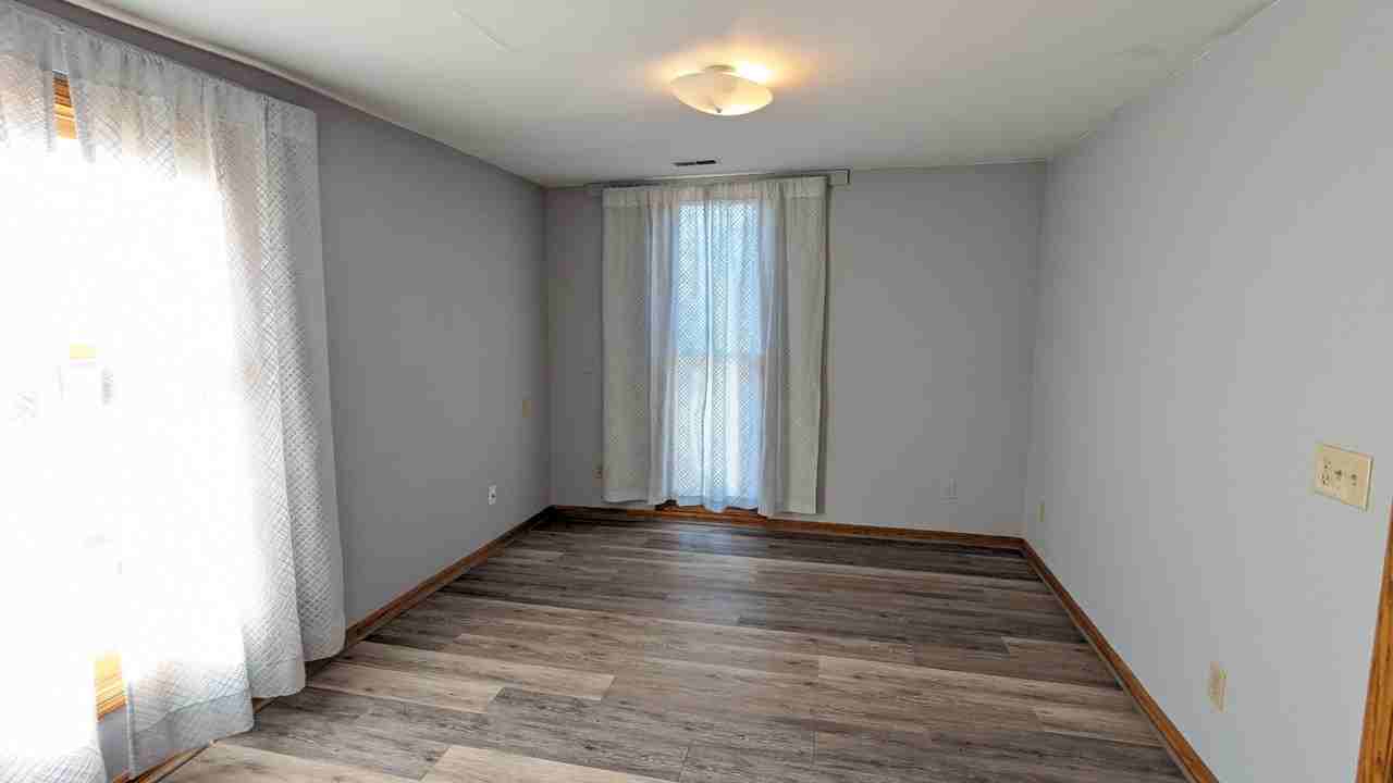 803 8th Ave - Photo 6 of 13