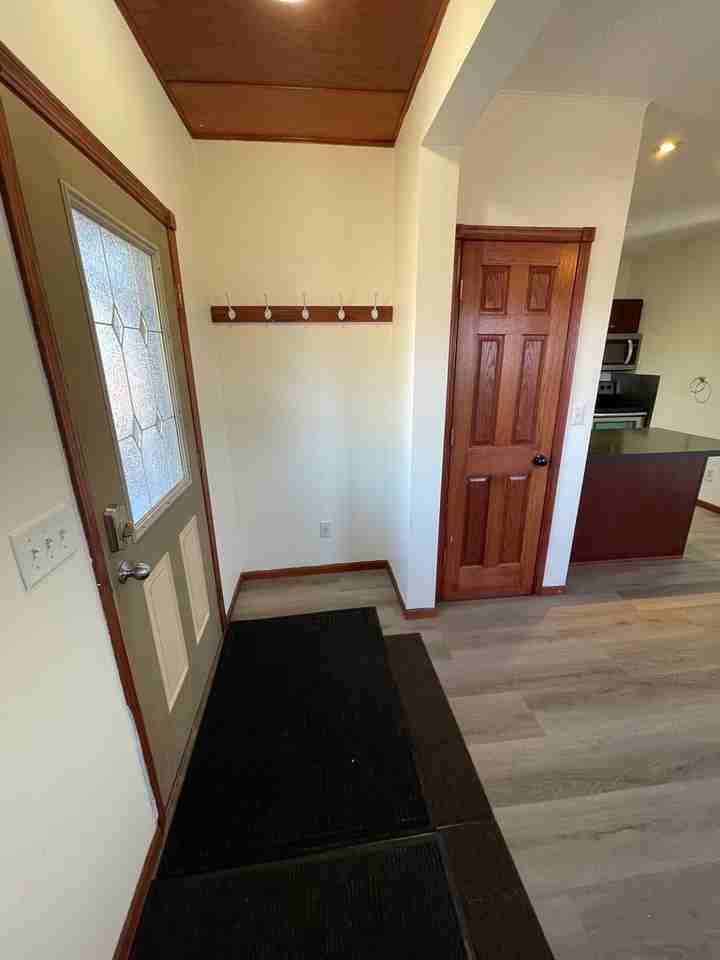 1511 Logan Ave - Photo 3 of 13