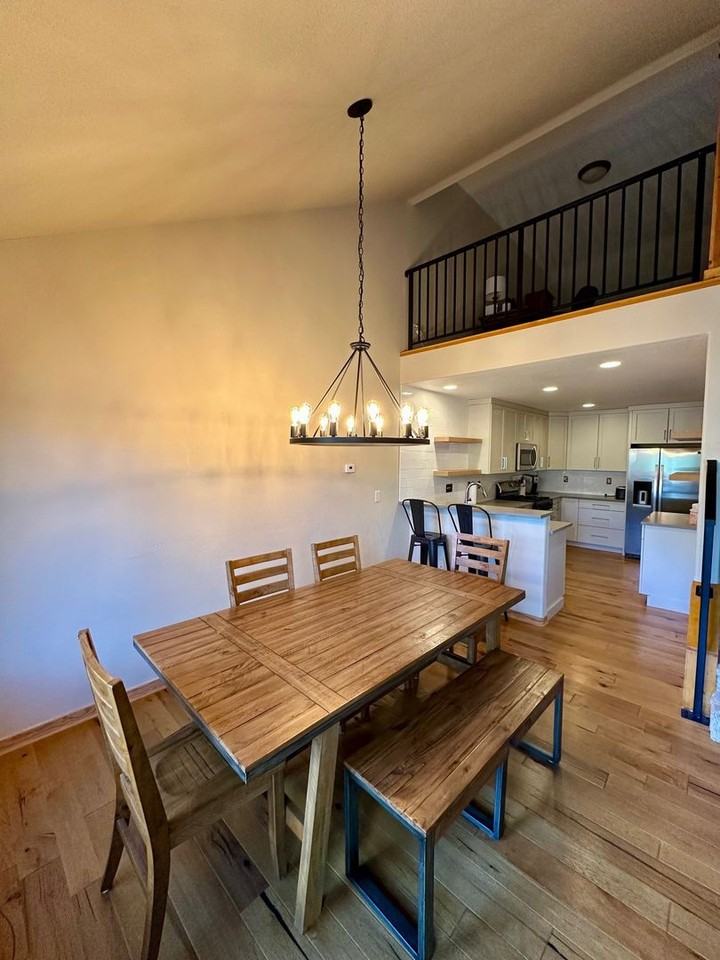 831 Mill Run Ct - Photo 2 of 21