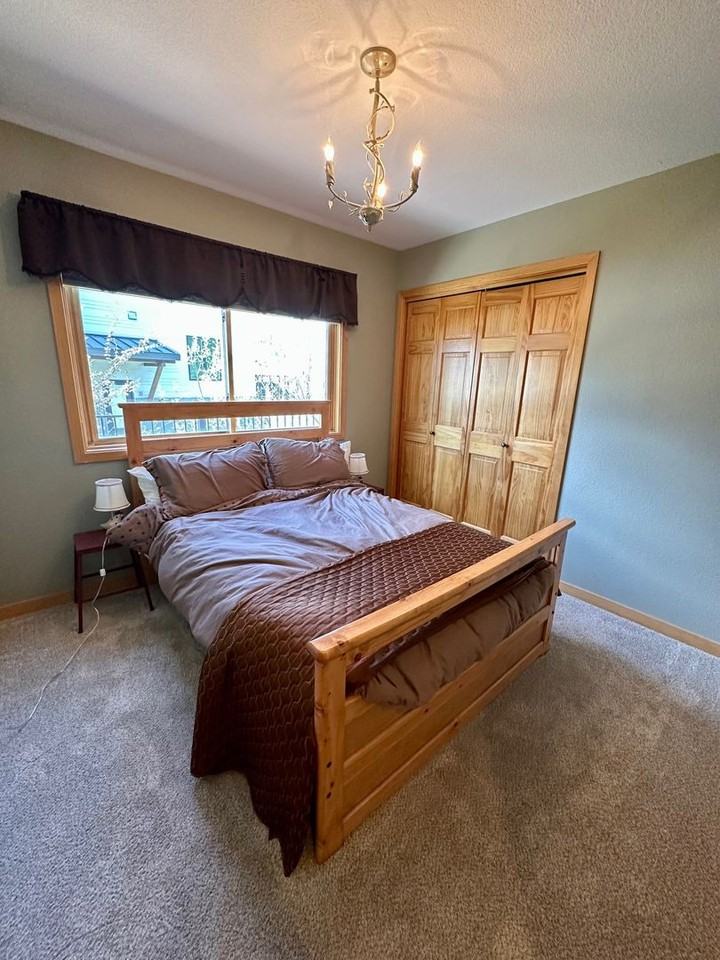 831 Mill Run Ct - Photo 7 of 21