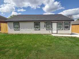 607 Lake View Dr - Photo 1 of 1