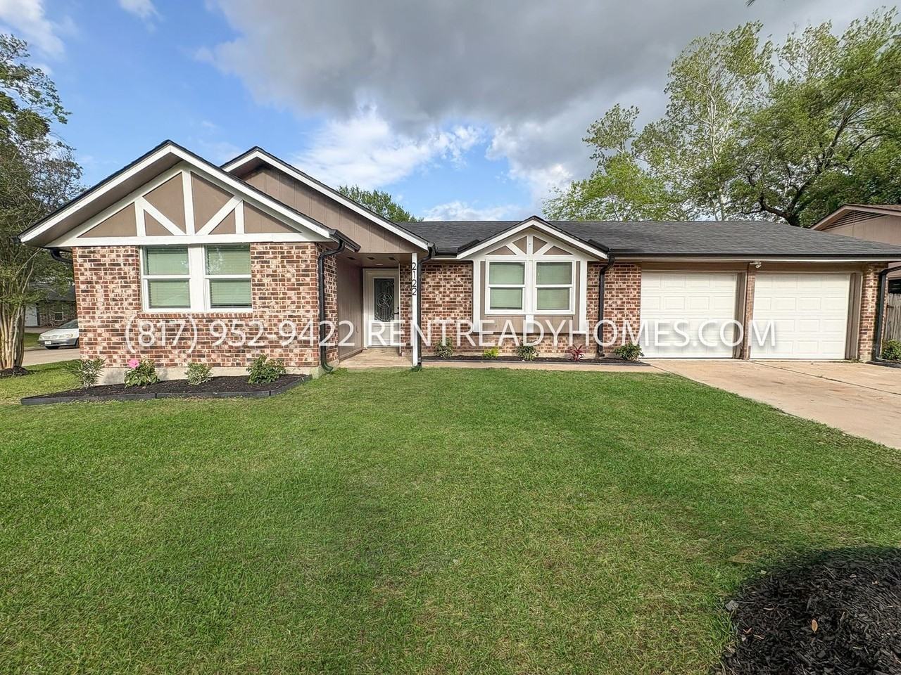 2122 Bentvine Dr - Photo 4 of 21