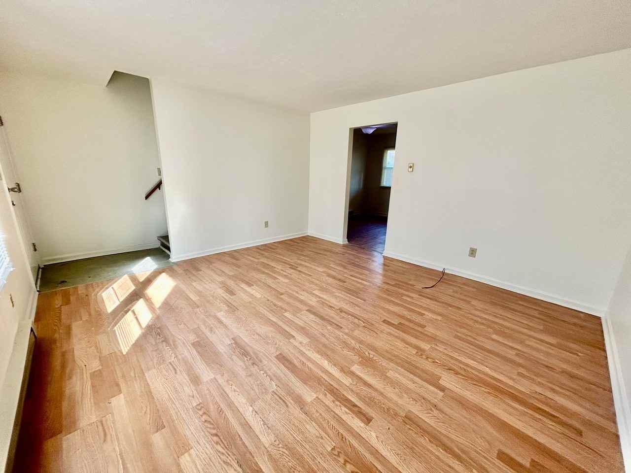 190 Macey Ave #7 - Photo 3 of 14