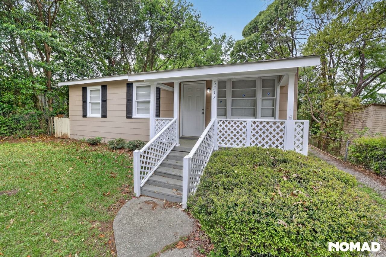 3217 Cotton St - Photo 2 of 28