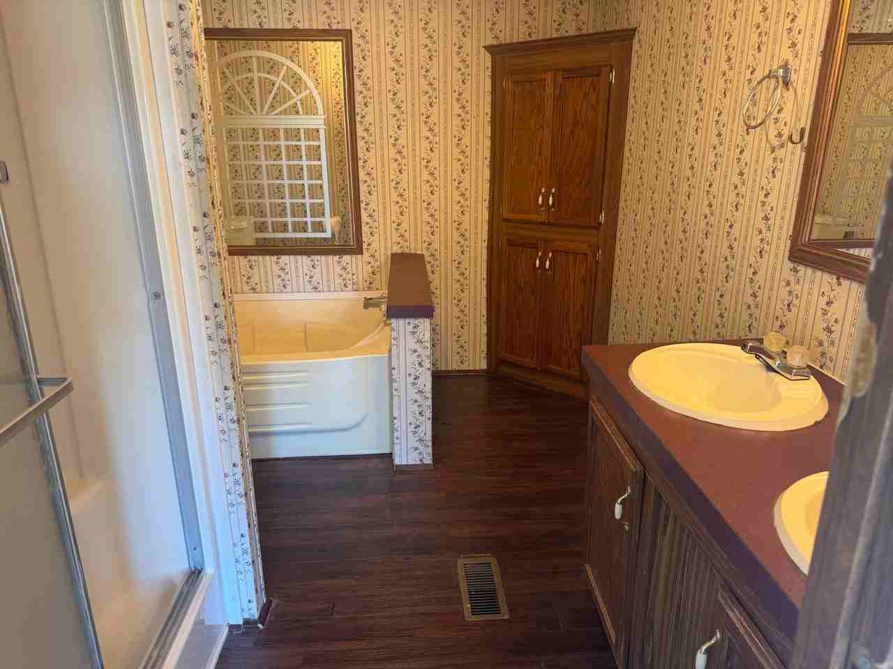 970 Valleydale Rd - Photo 7 of 10