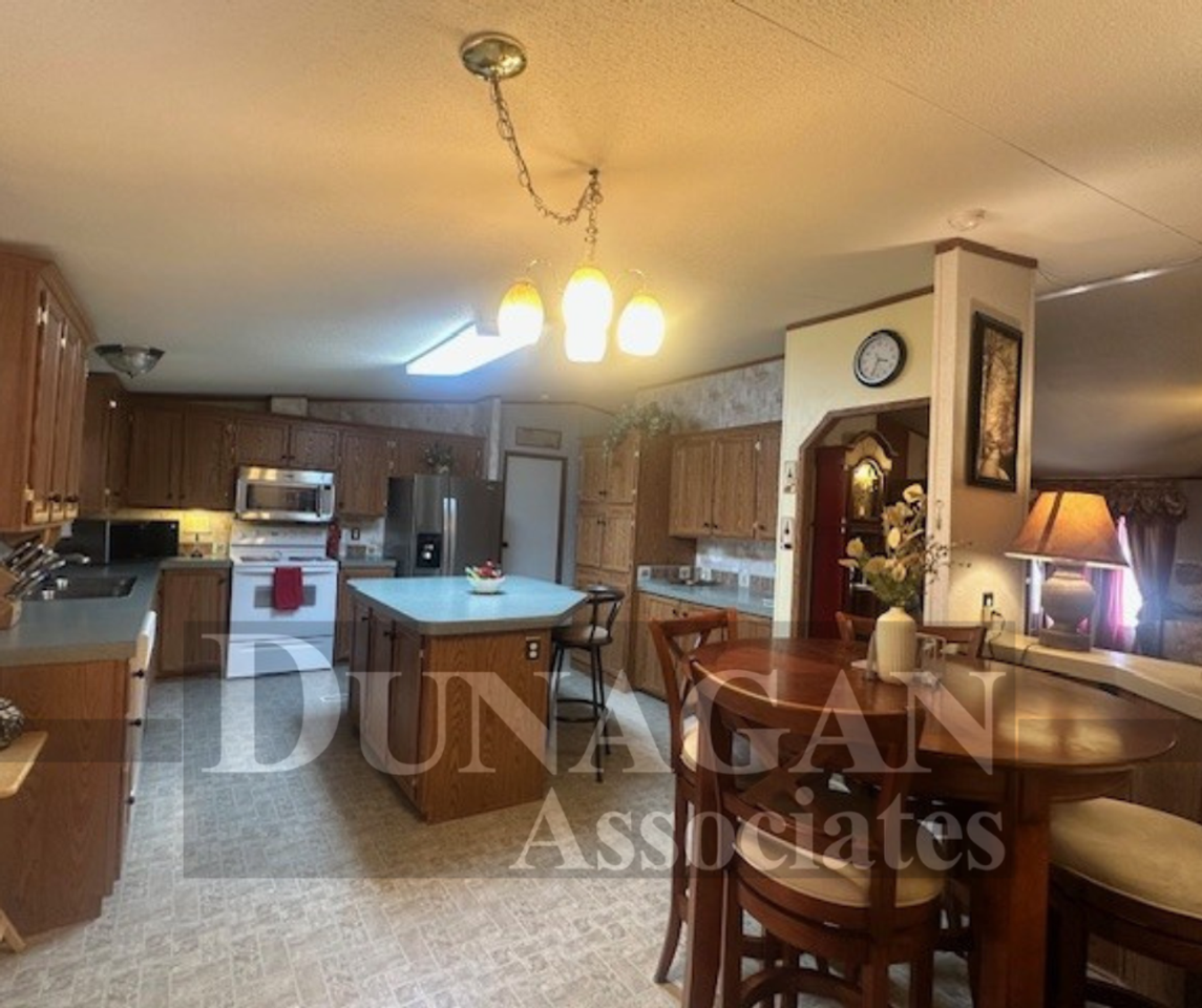 1304 W Walterscheid Dr - Photo 4 of 13