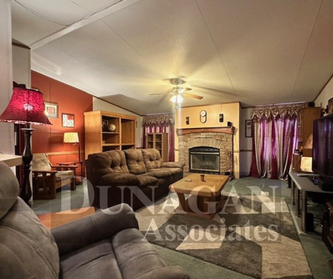 1304 W Walterscheid Dr - Photo 5 of 13