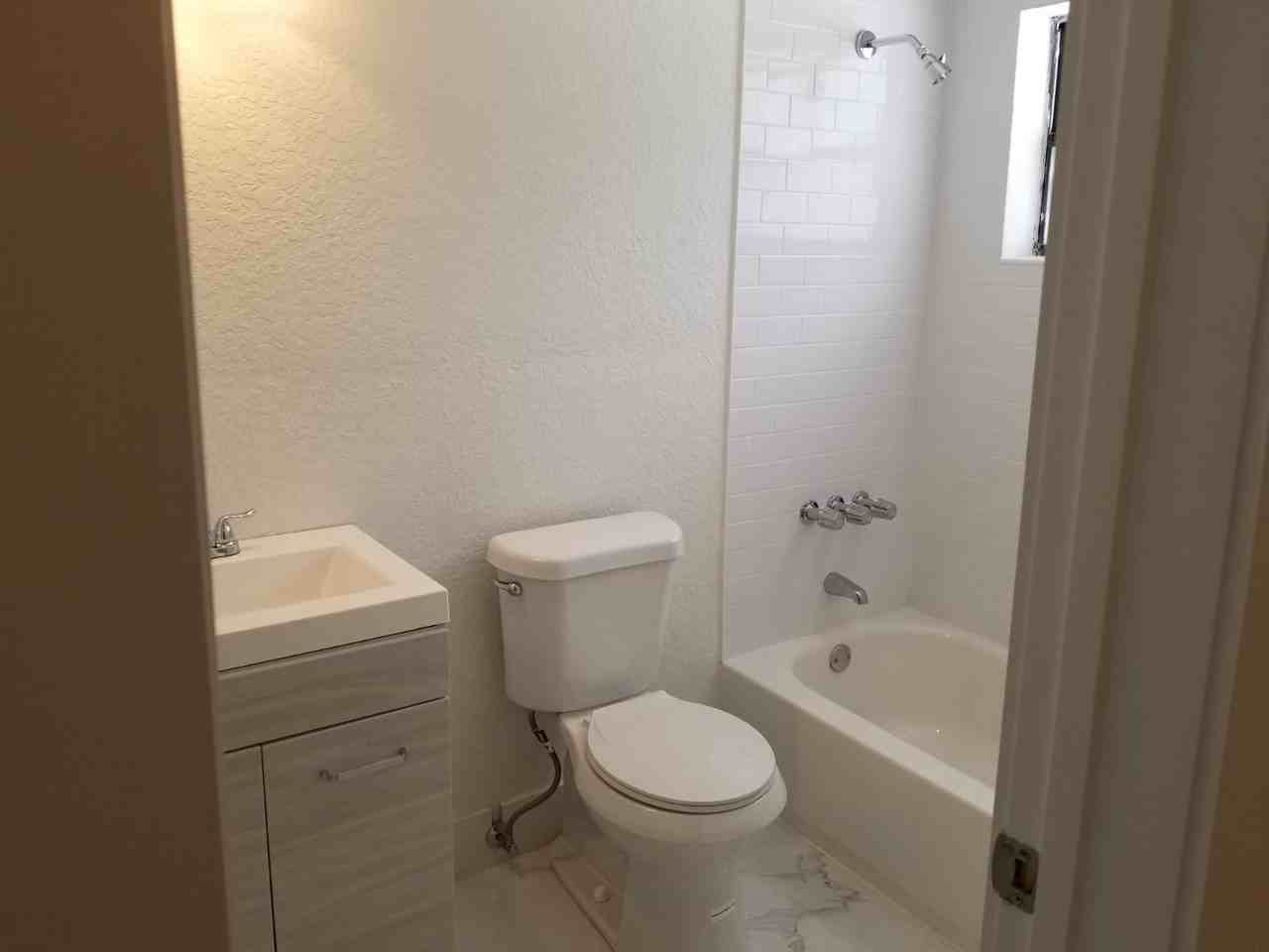 16012 Nw 44th Ct #NA - Photo 7 of 7