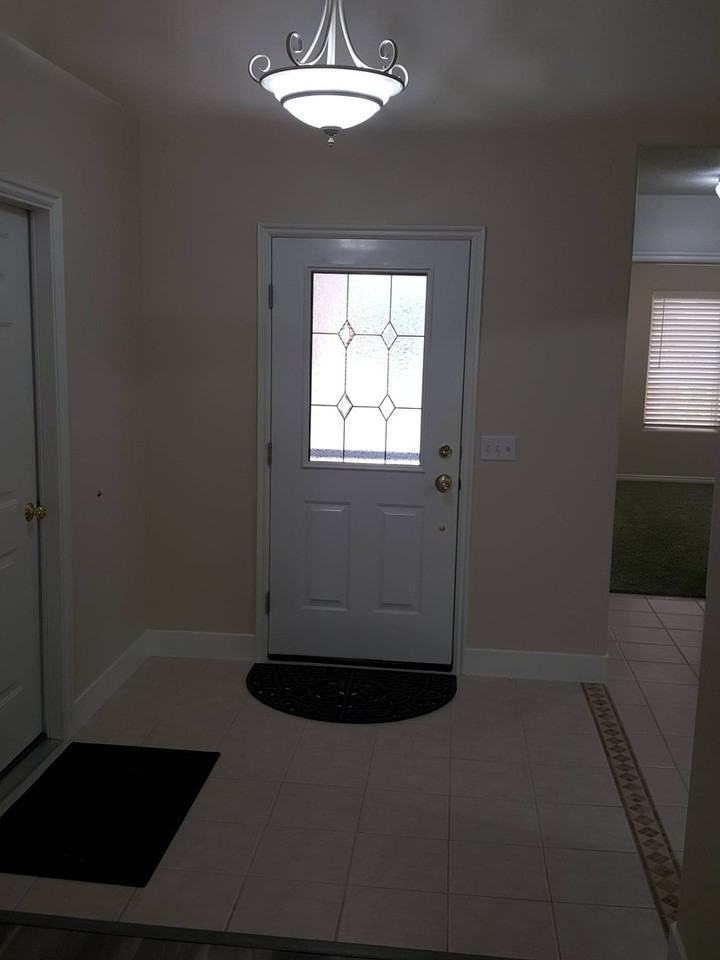 1020 Graham Mnr - Photo 3 of 37