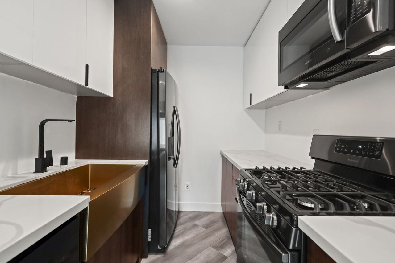 6307 Elgin Street Apartments - Photo 5 of 20