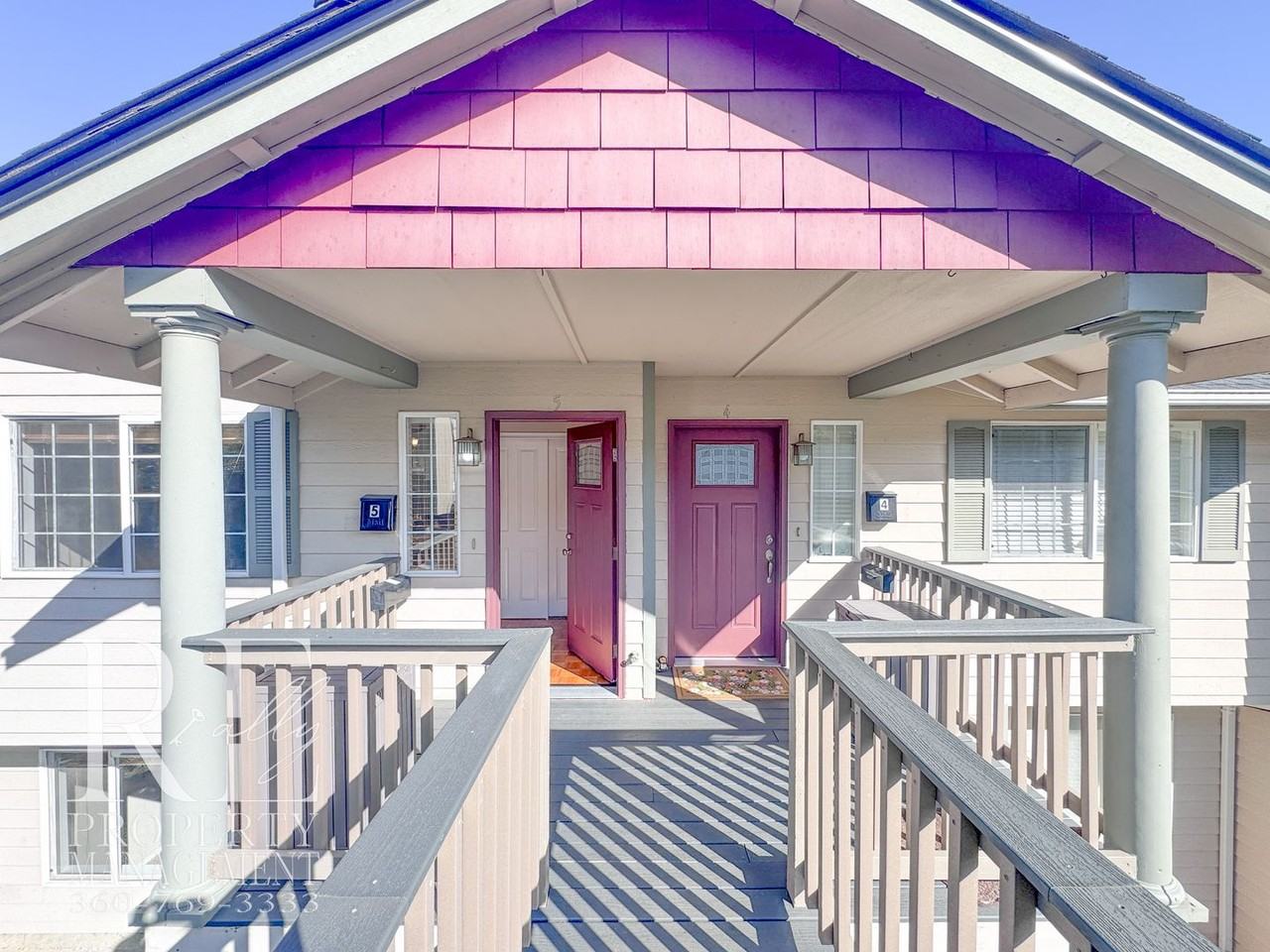 304 N Wycoff Ave #5 - Photo 2 of 24