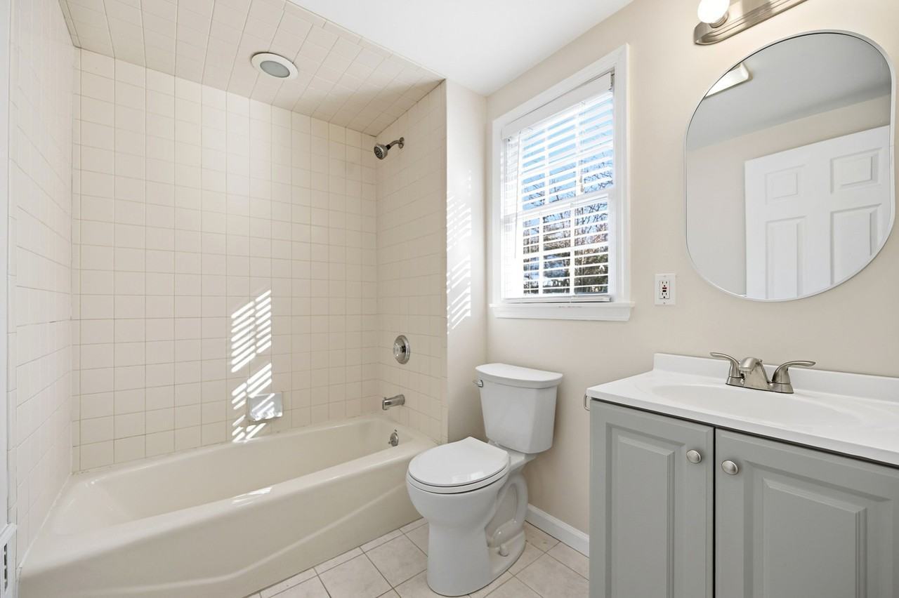 34 W Lawn Rd #NA - Photo 4 of 30