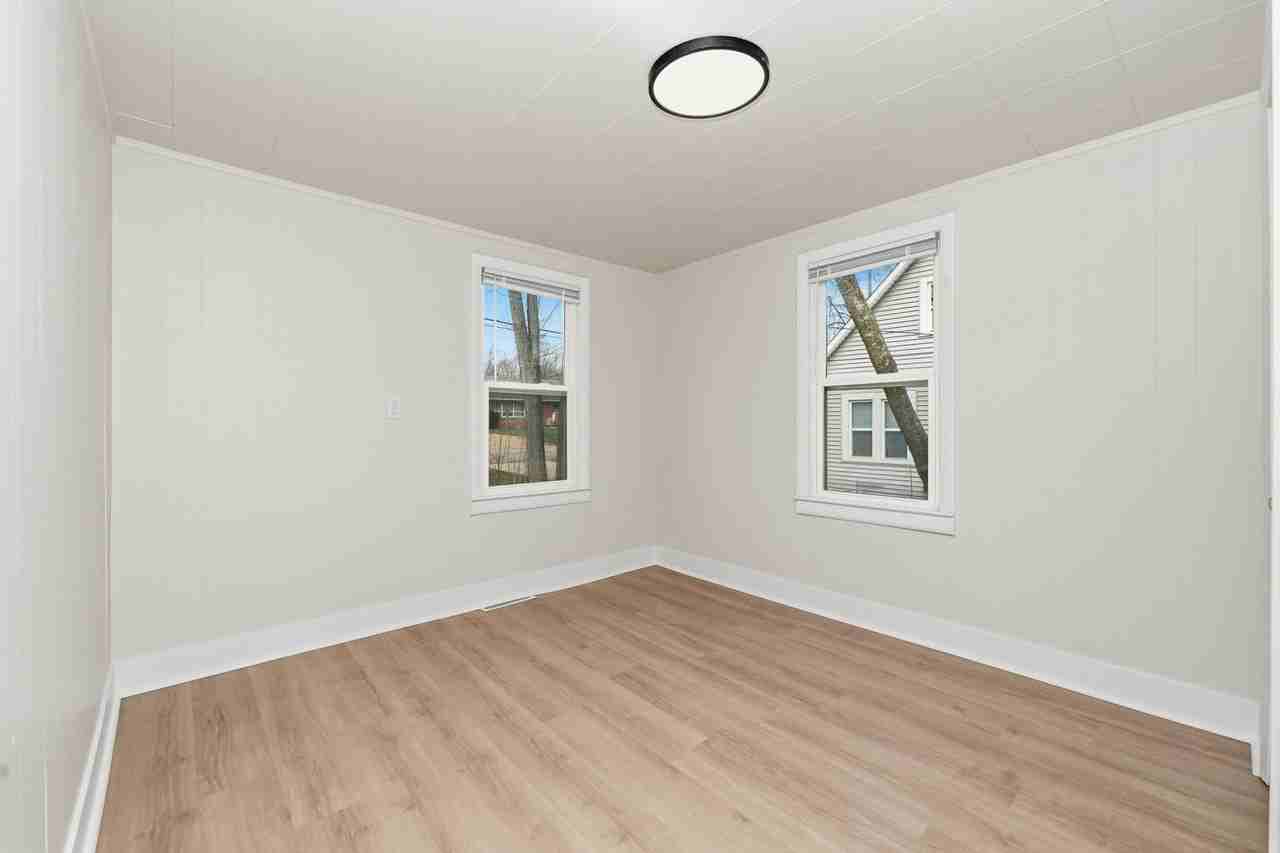 5923 Missouri Ave - Photo 6 of 15