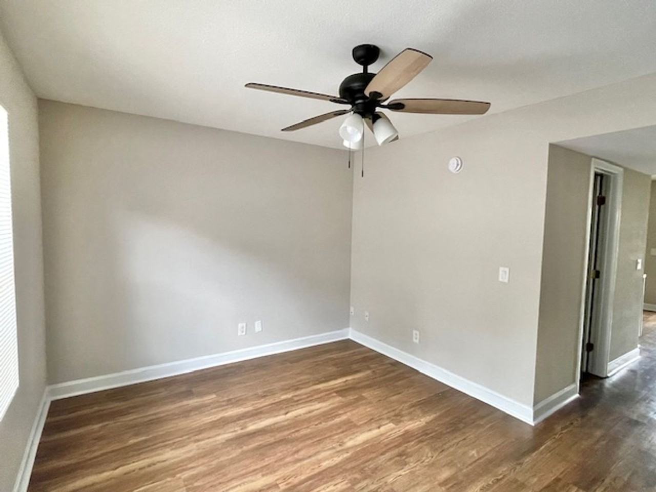 1802 Jackson Ave W #146 - Photo 2 of 14