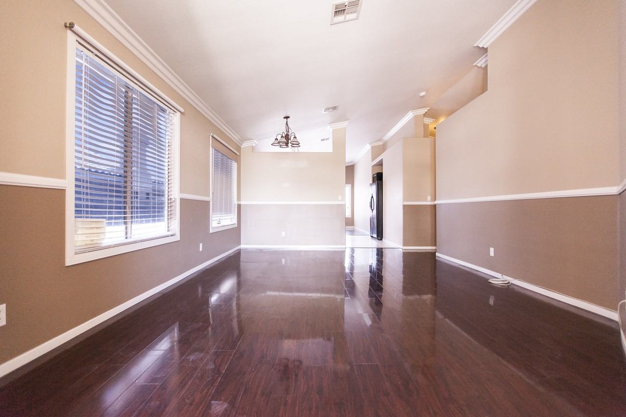 7873 Quill Gordon Ave - Photo 4 of 23