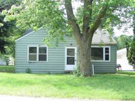 featured image of 1026 Fulton St