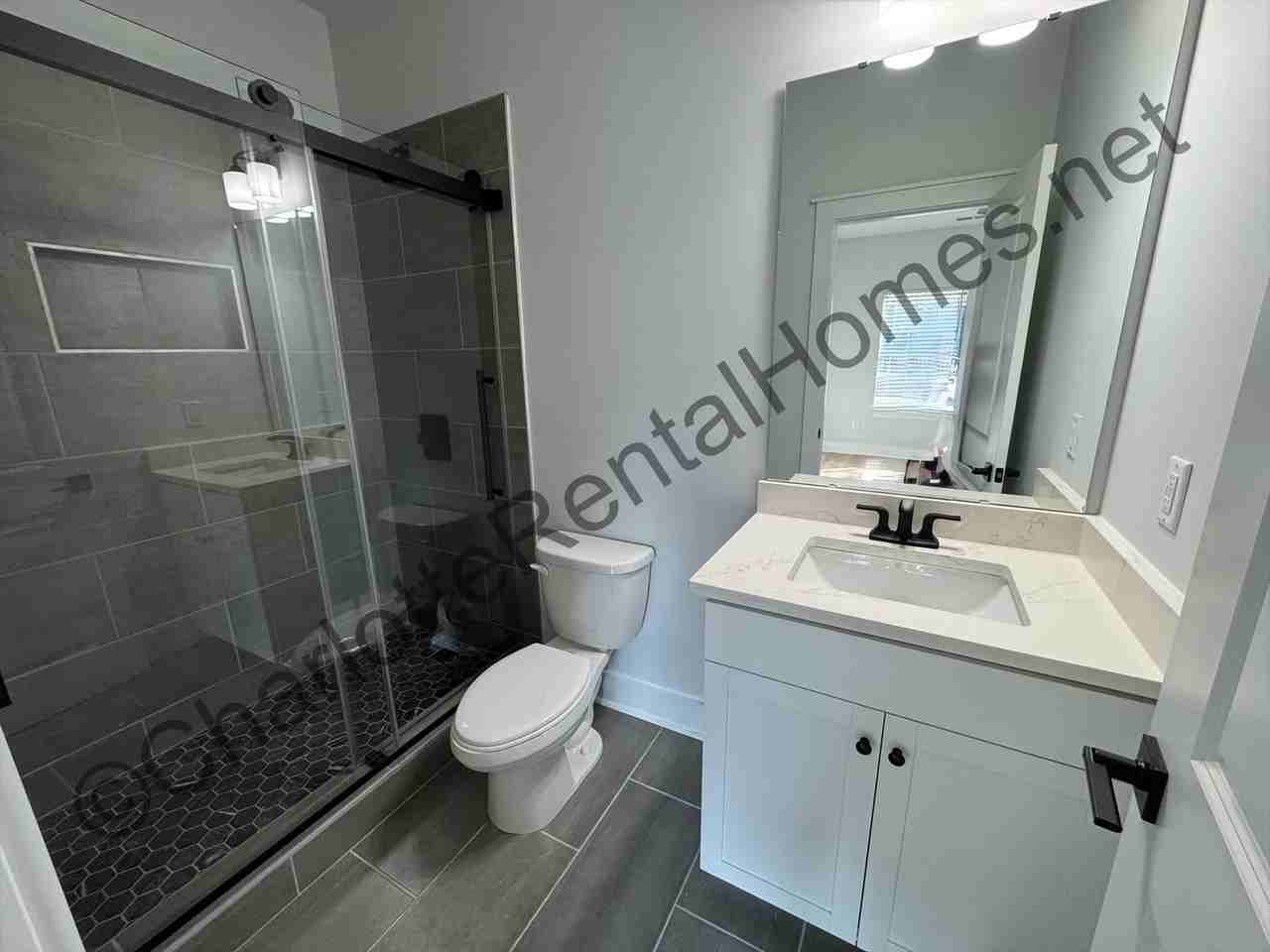 1622 Gum St - Photo 7 of 12