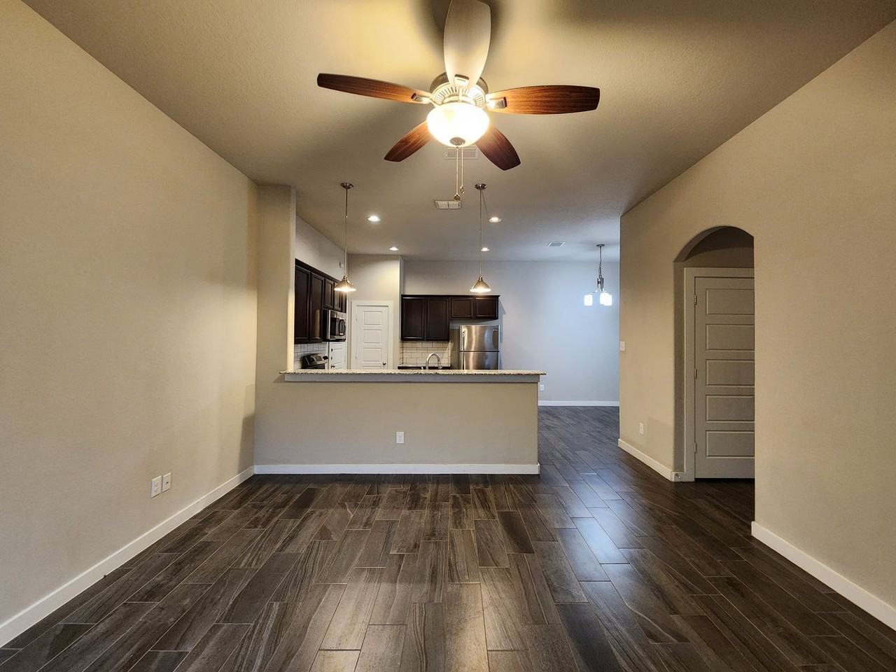 506 Creekside Frst - Photo 2 of 30