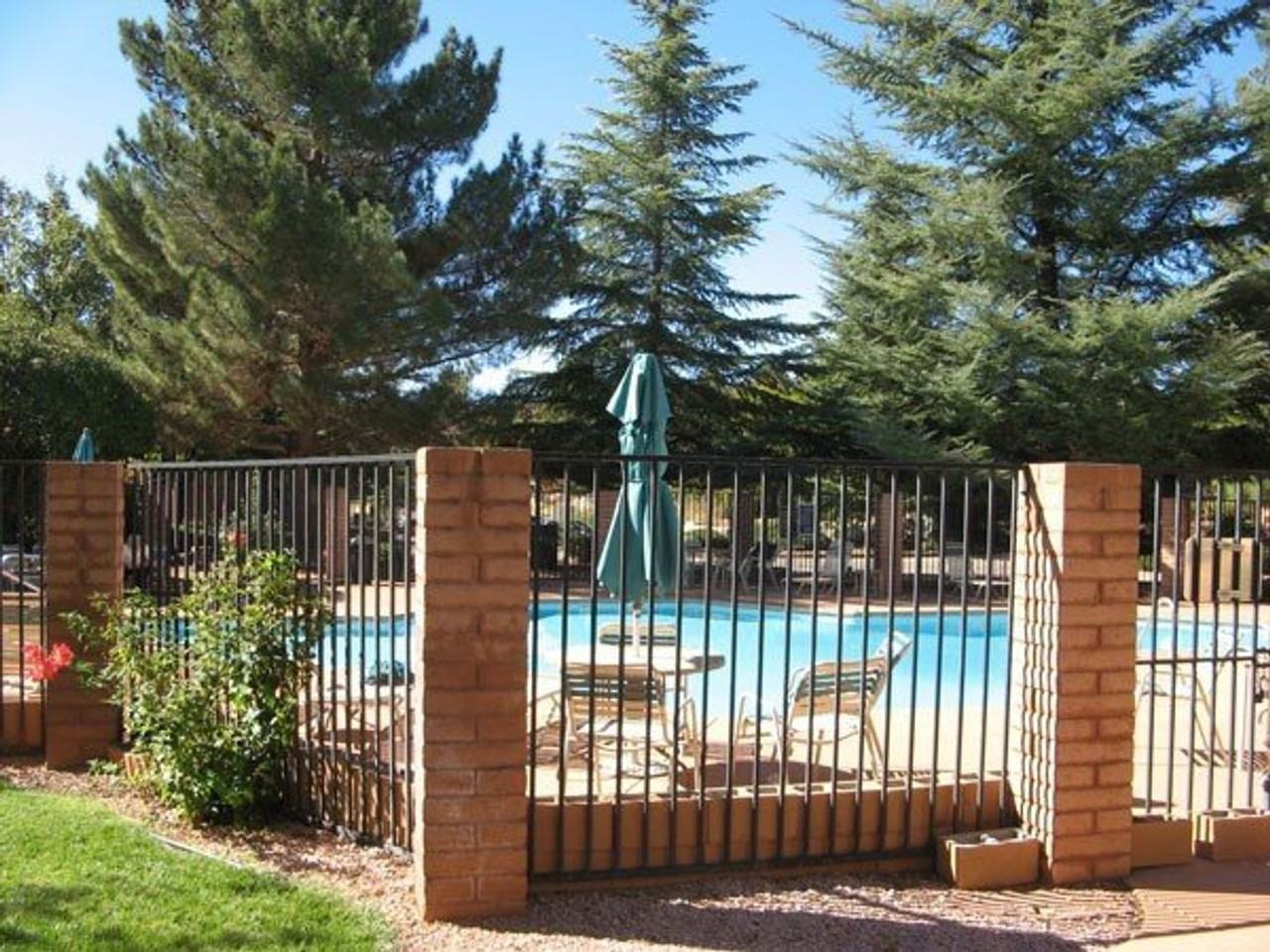 65 Verde Valley School Rd #12