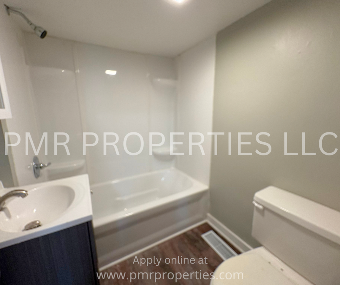 830 Warsaw Ave - Photo 5 of 5