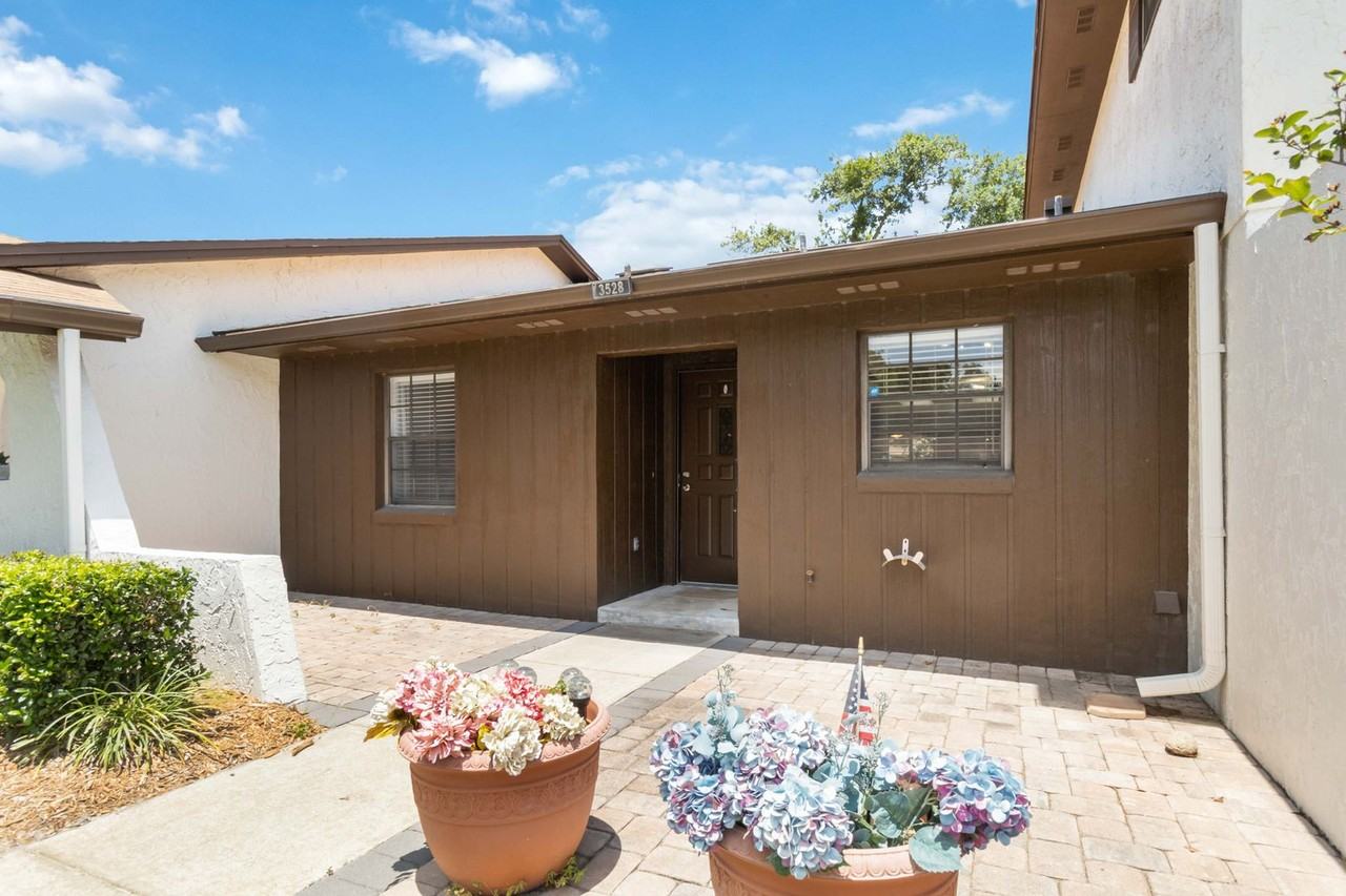 3528 Bay Ct - Photo 5 of 30