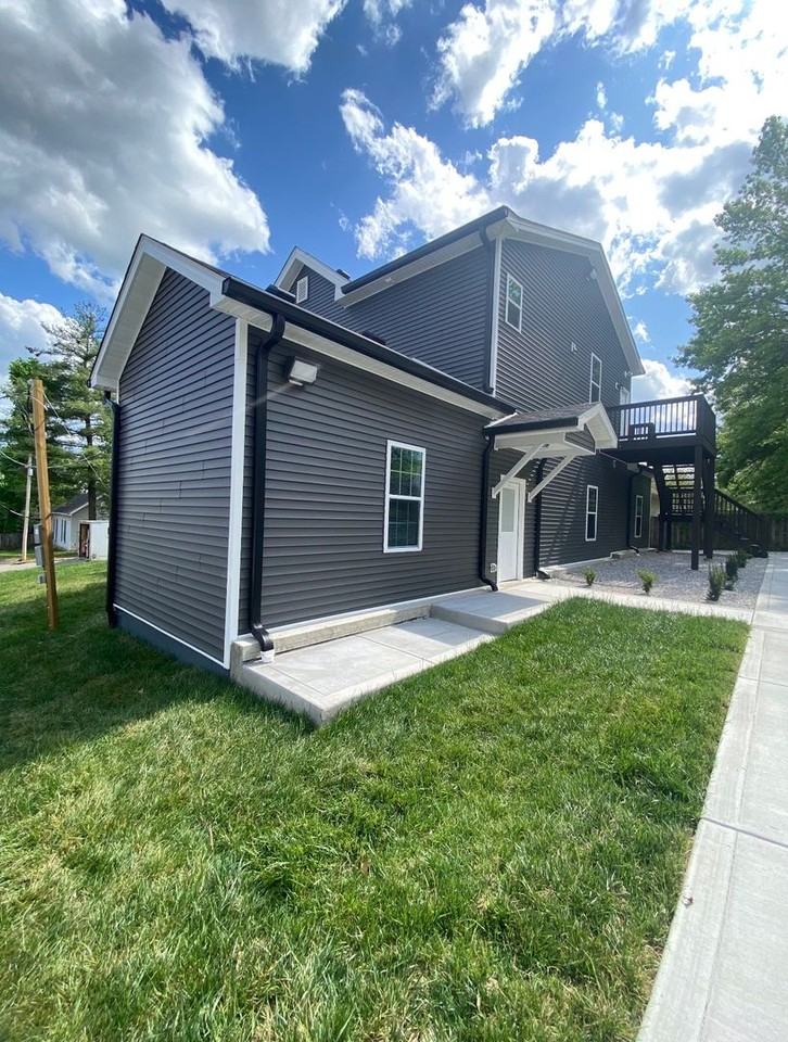 1301 Indianola St #D - Photo 7 of 7
