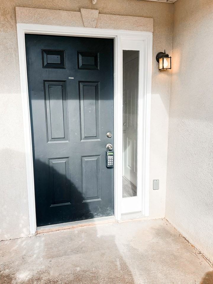 3903 Hidden Hollow Dr - Photo 2 of 24