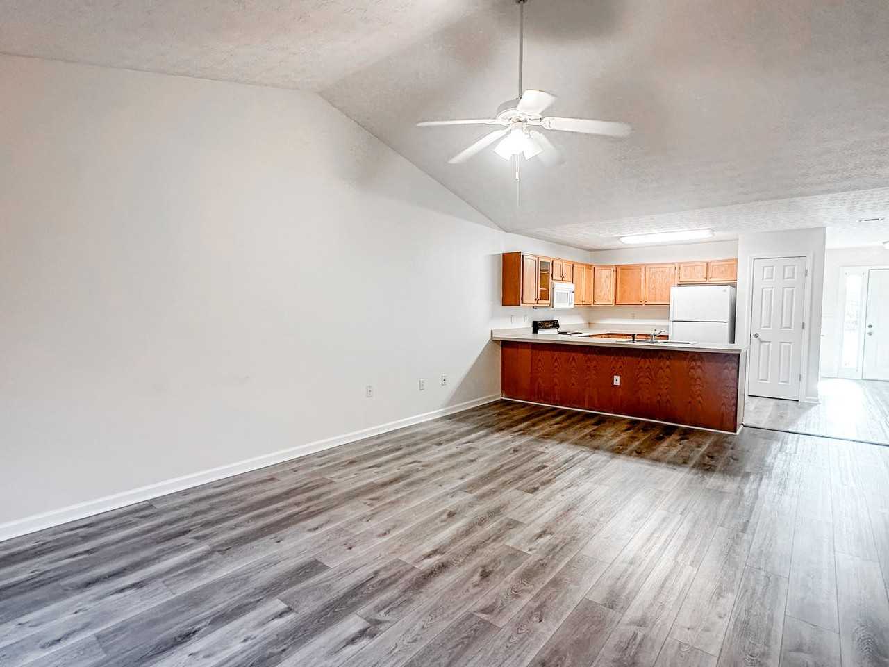 3903 Hidden Hollow Dr - Photo 6 of 24