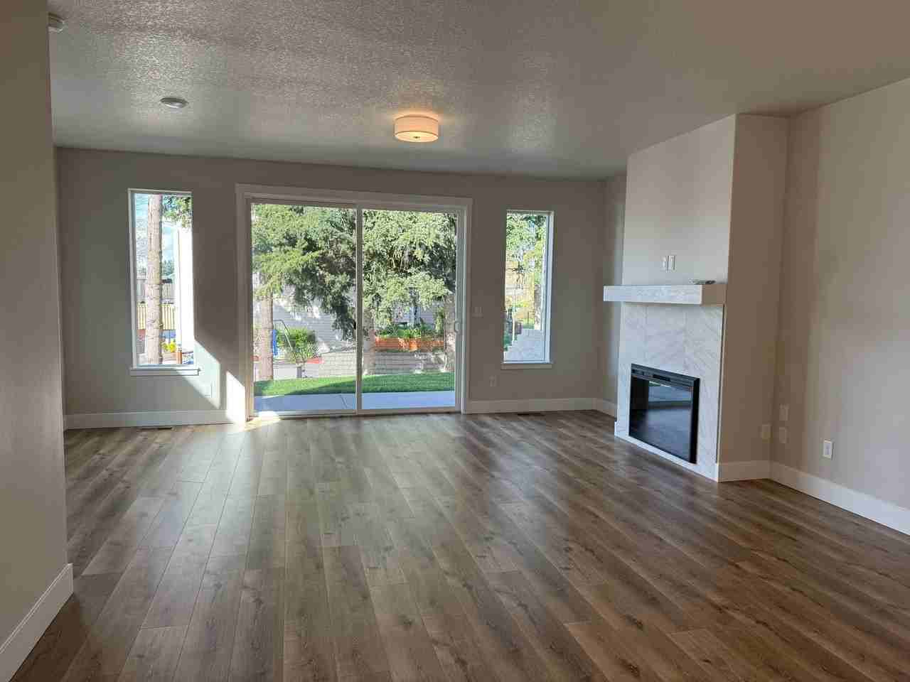 9622 Ne 29th Ave - Photo 4 of 12