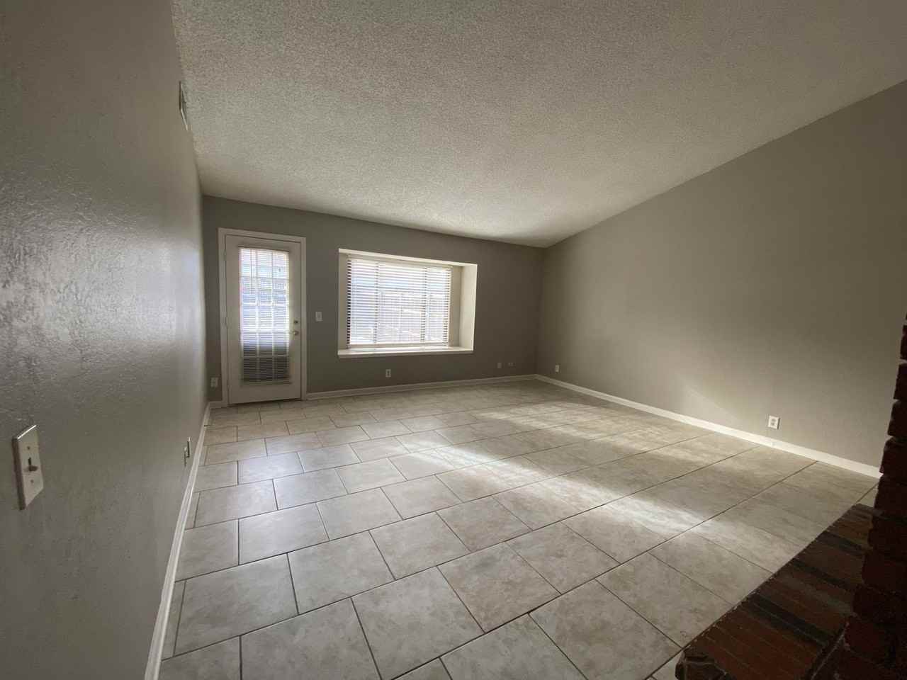 5914 S 87th East Ave - Photo 7 of 25