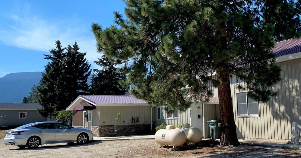 118 Kent Ln - Photo 2 of 11