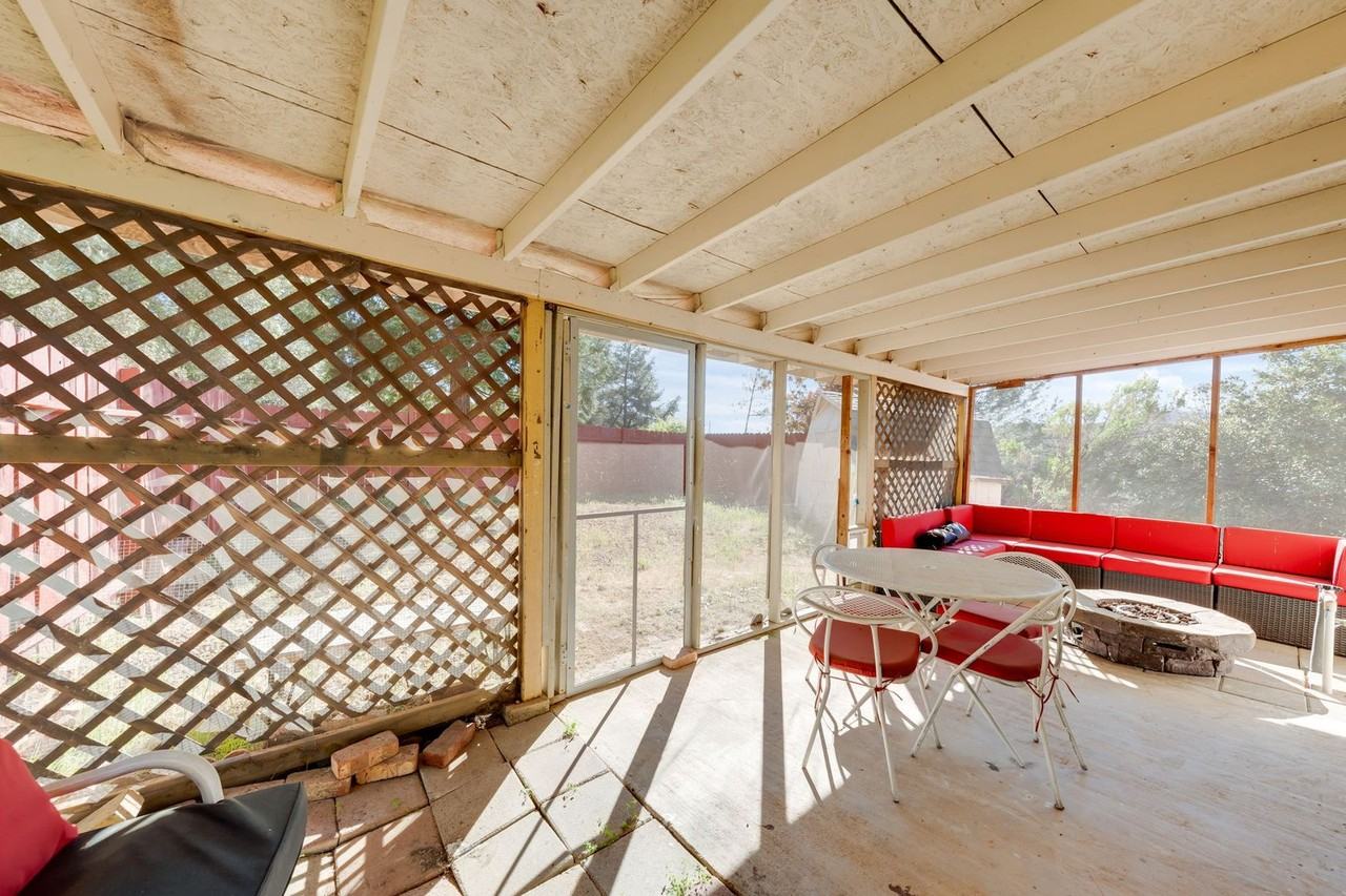 387 Salmon Falls Rd - Photo 7 of 36