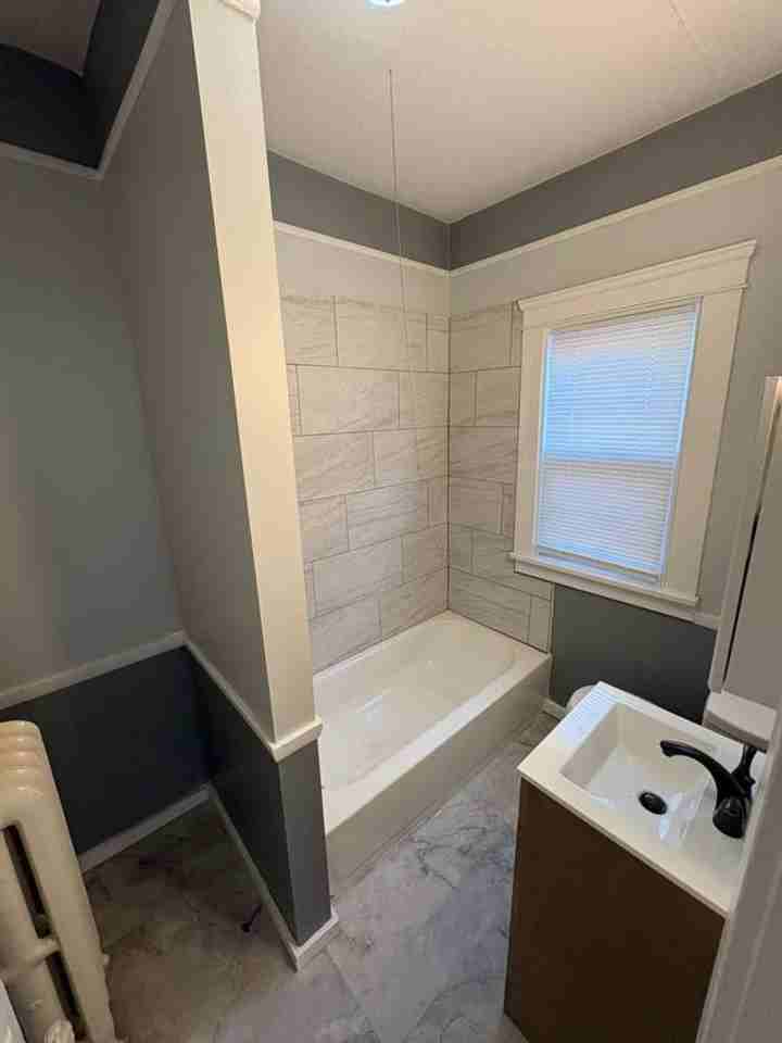 368 E 248th St - Photo 7 of 10