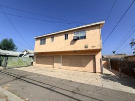 featured image of 814 E Erna Ave