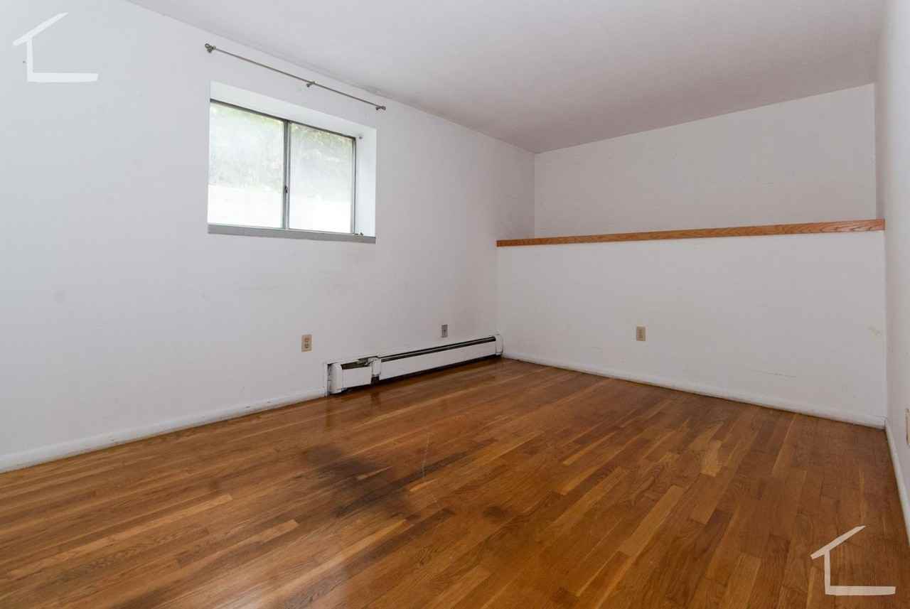 129 Tremont St - Photo 6 of 8