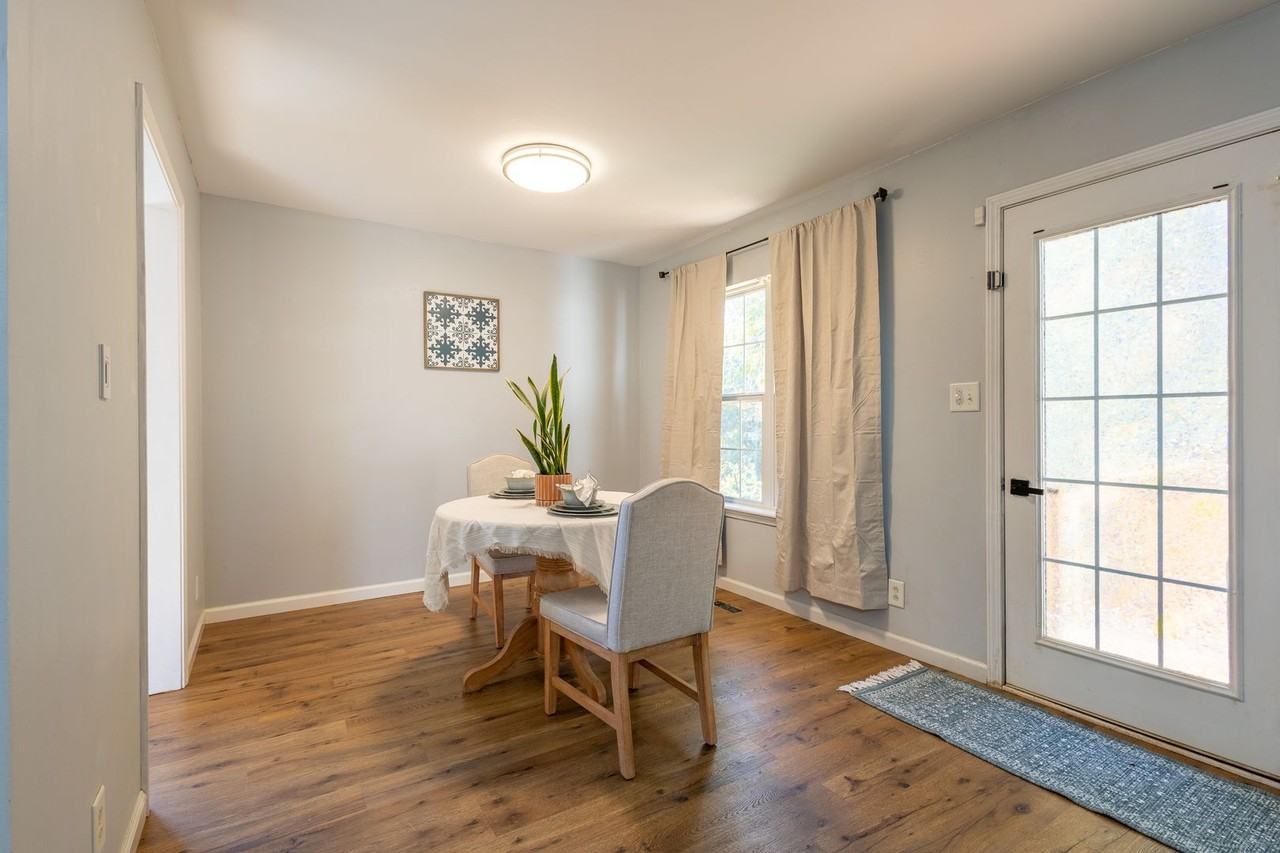 356 Andrew Dr - Photo 6 of 16