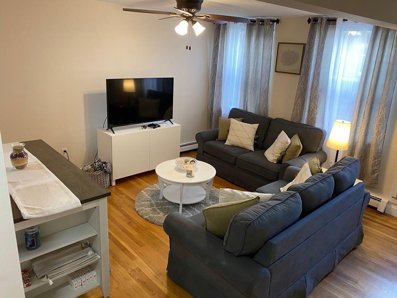 470 E 3rd St - Photo 5 of 30