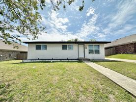 108 W Kathey Rd - Photo 1 of 1