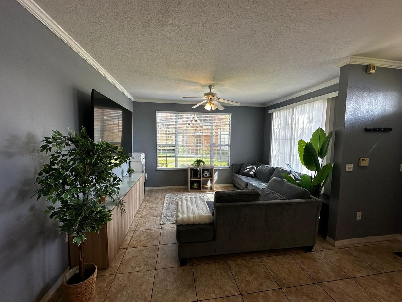 9263 Lake Chase Island Way #9262 - Photo 3 of 17