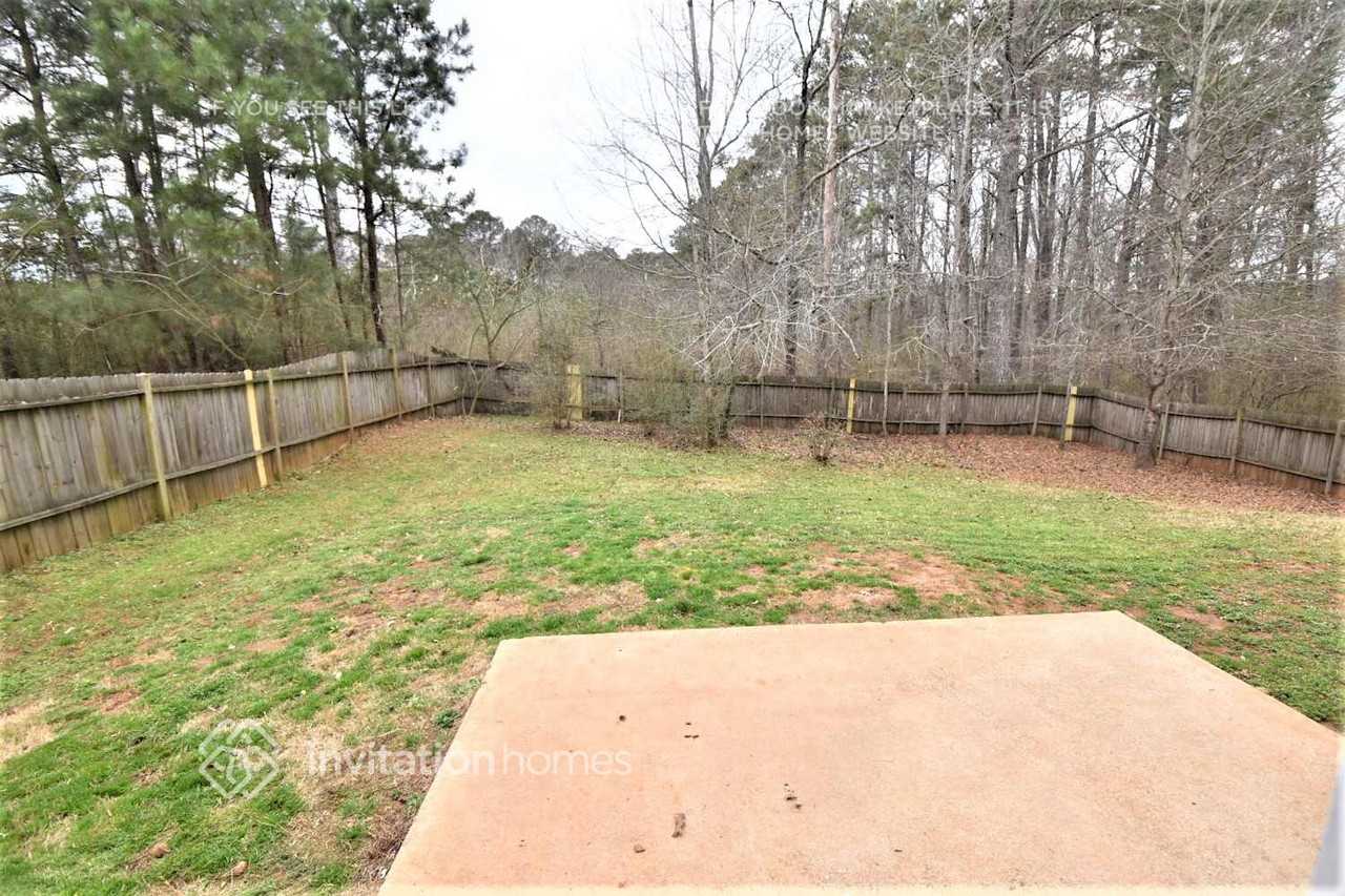 255 Timberlake Ter - Photo 3 of 5