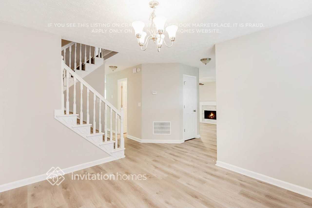 1430 Rose Pointe Dr - Photo 5 of 24