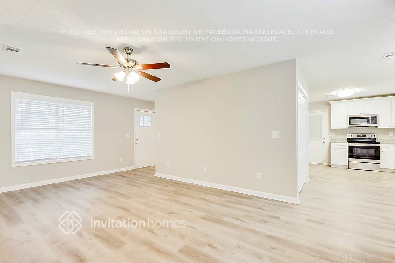 1430 Rose Pointe Dr - Photo 7 of 24