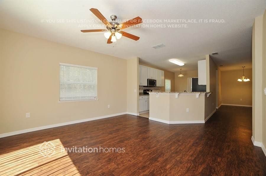 2071 Kabat Ave - Photo 4 of 21