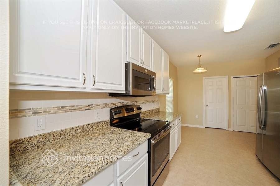 2071 Kabat Ave - Photo 7 of 21