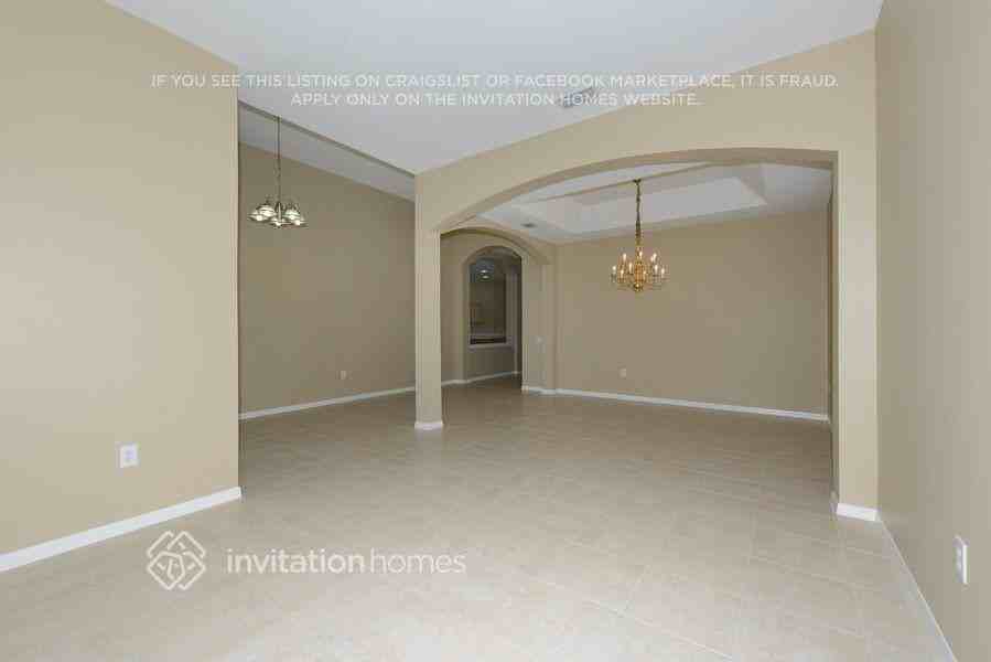 5425 Bold Venture Pl - Photo 2 of 19