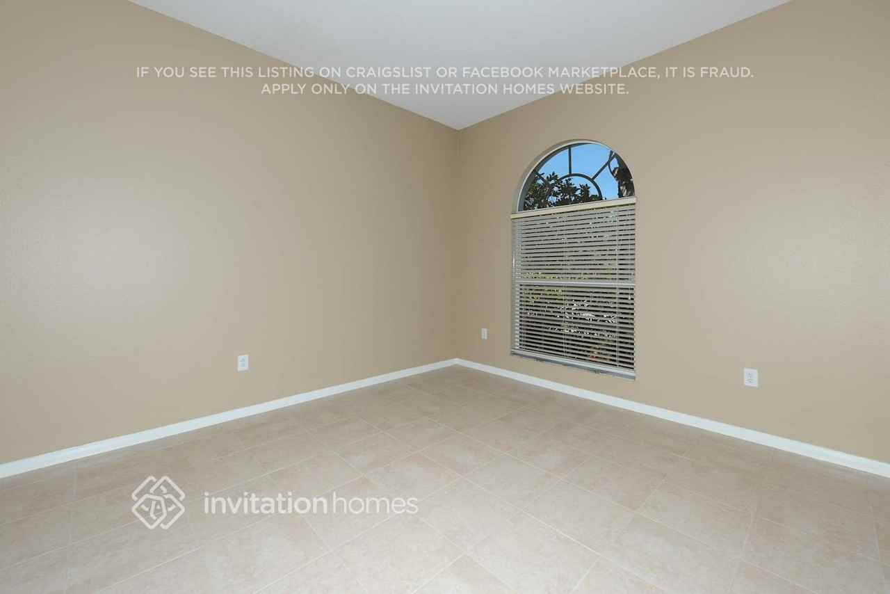 5425 Bold Venture Pl - Photo 3 of 19