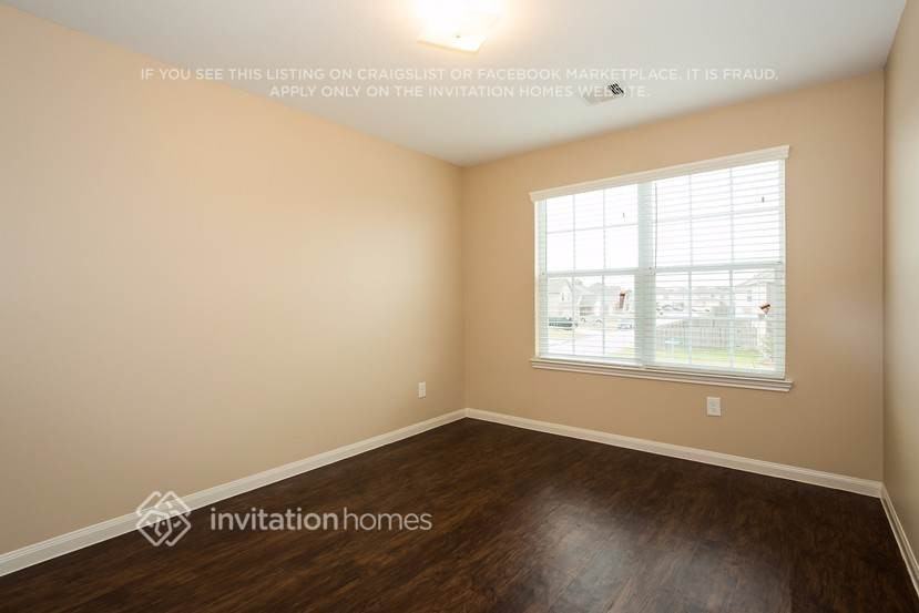 12631 Mountain Daisy Rd - Photo 4 of 10