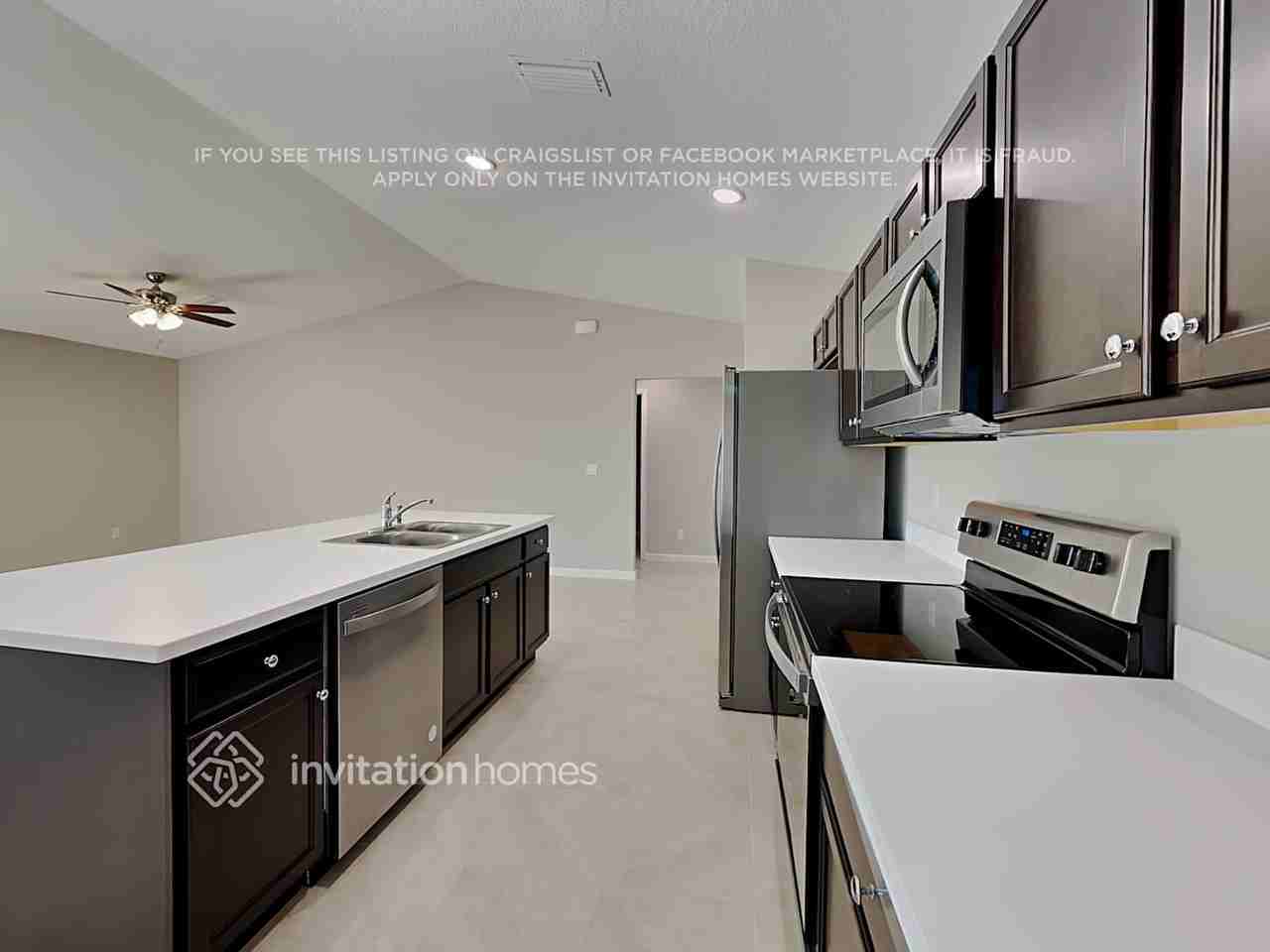 4317 Sw Masefield St - Photo 6 of 18