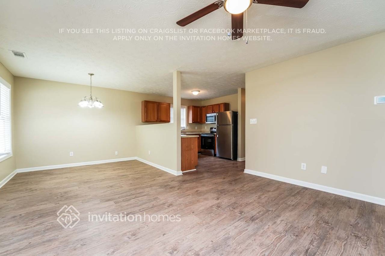 1882 Patterson Park Dr - Photo 5 of 18